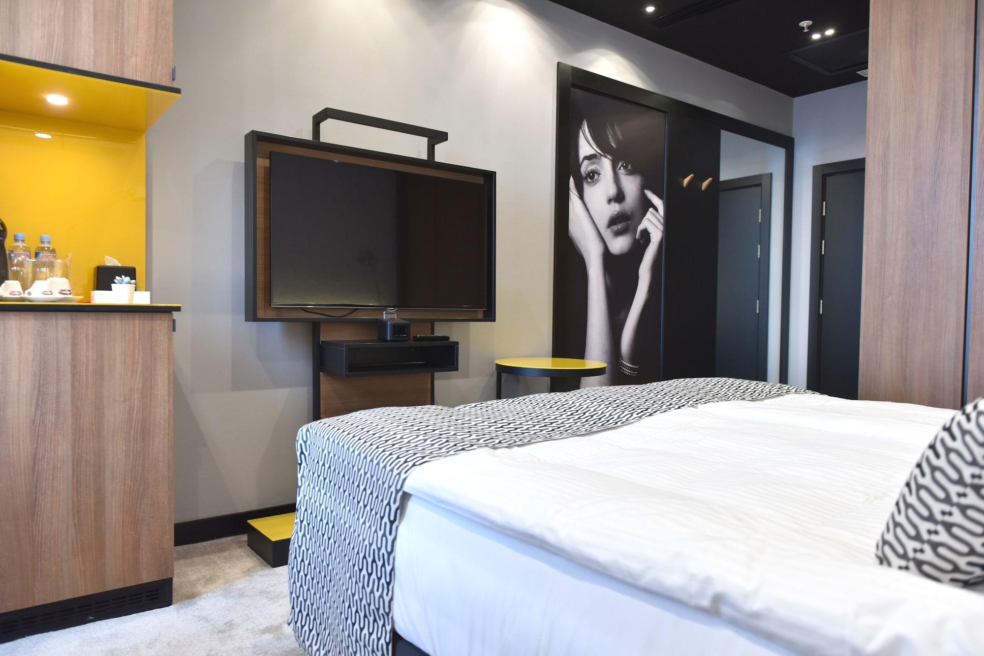 Hotel Panoramika Design & Spa Üsküp Dış mekan fotoğraf